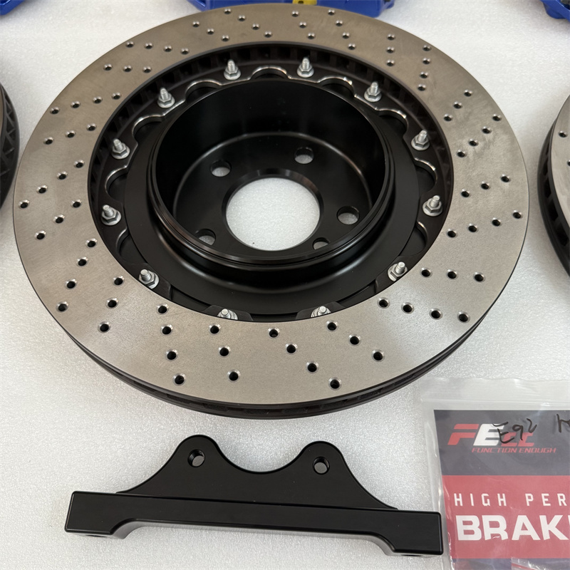 パフォーマンスチューニングブレーキシステム フロントリア鍛造 - Forged Front Brake Caliper 4 Piston のレビューと価格
